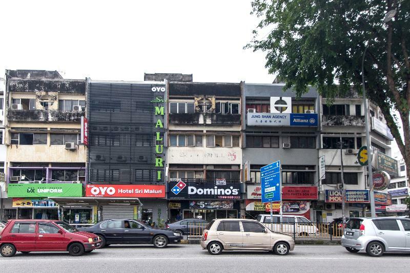 Oyo 220 Hotel Sri Maluri Kuala Lumpur Zewnętrze zdjęcie