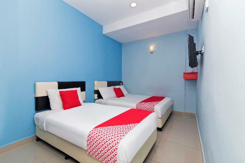 Oyo 220 Hotel Sri Maluri Kuala Lumpur Zewnętrze zdjęcie